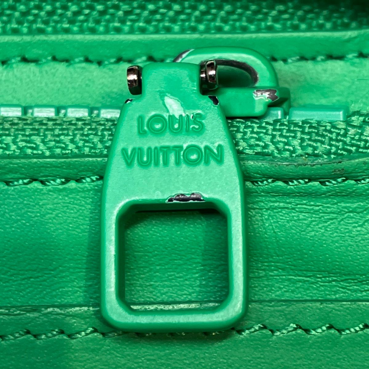 ルイ・ヴィトン LOUIS VUITTON ジッピーウォレット ヴェルティカル
