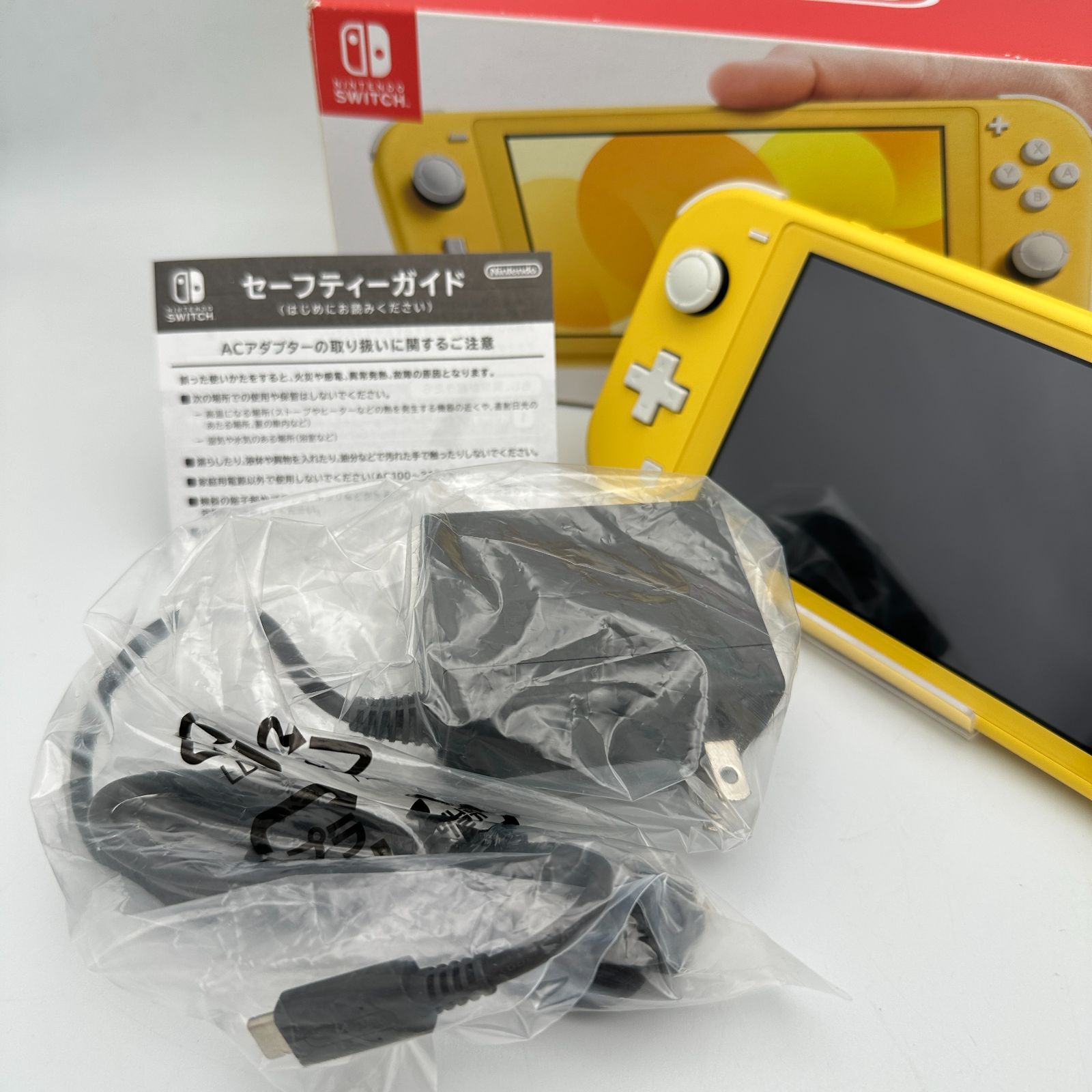 中古・美品】Nintendo Switch Lite 本体 ニンテンドー スイッチ ライト