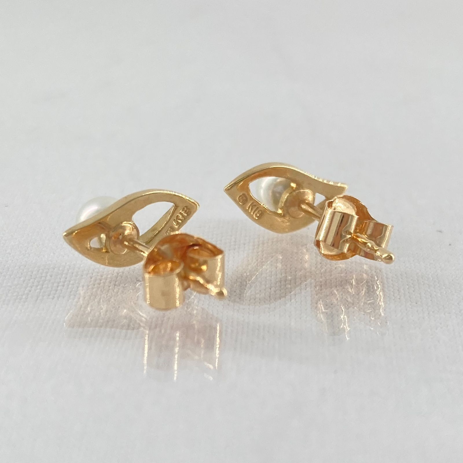 MIKIMOTO(ミキモト) アコヤ ベビーパールピアス K18YG 約1.15g