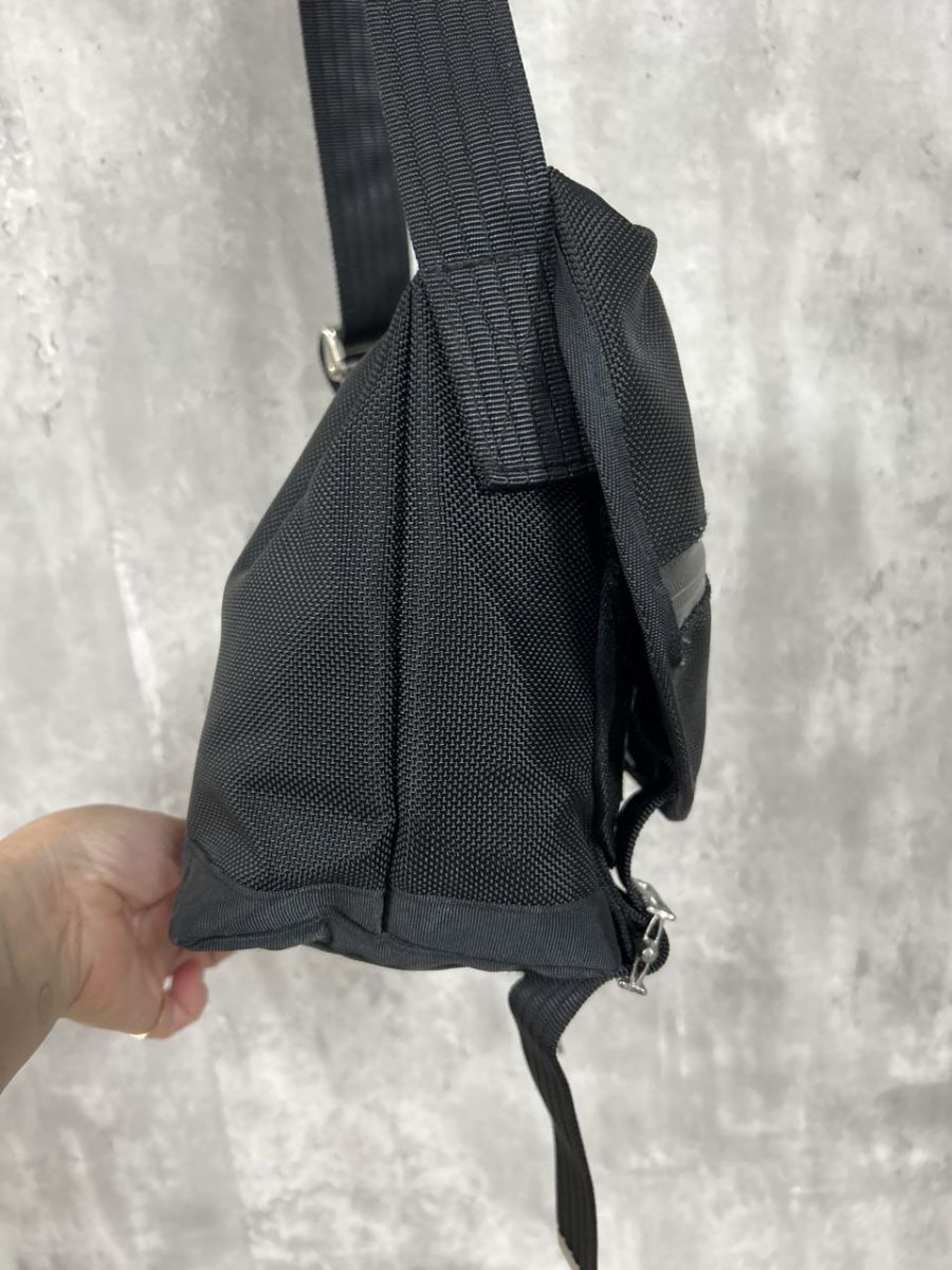 narifuri ナリフリ ナイロン 防水 メッセンジャー バッグ size-/黒