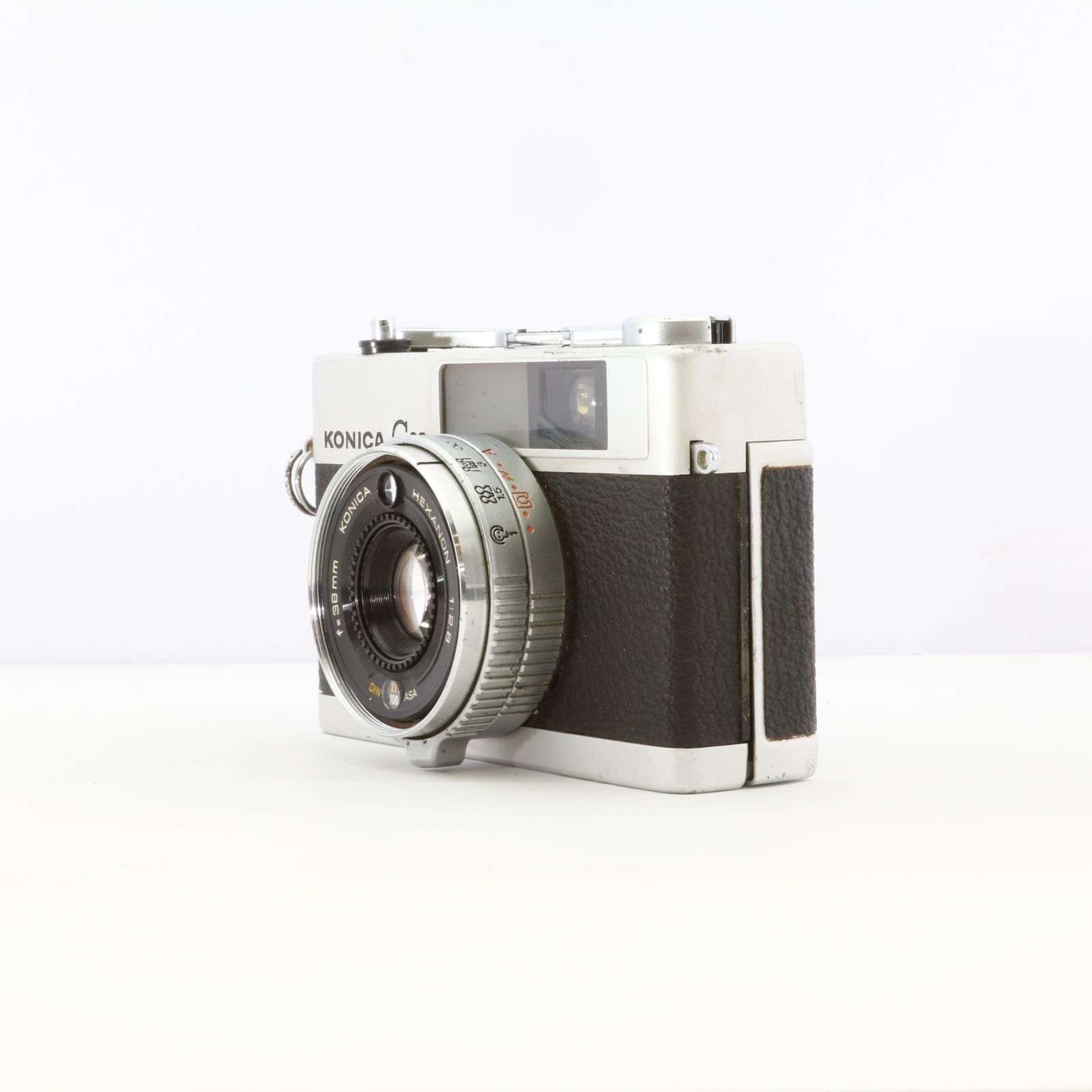 完動品】KONICA C35 E&L フィルムカメラ 動作確認済み - メルカリ