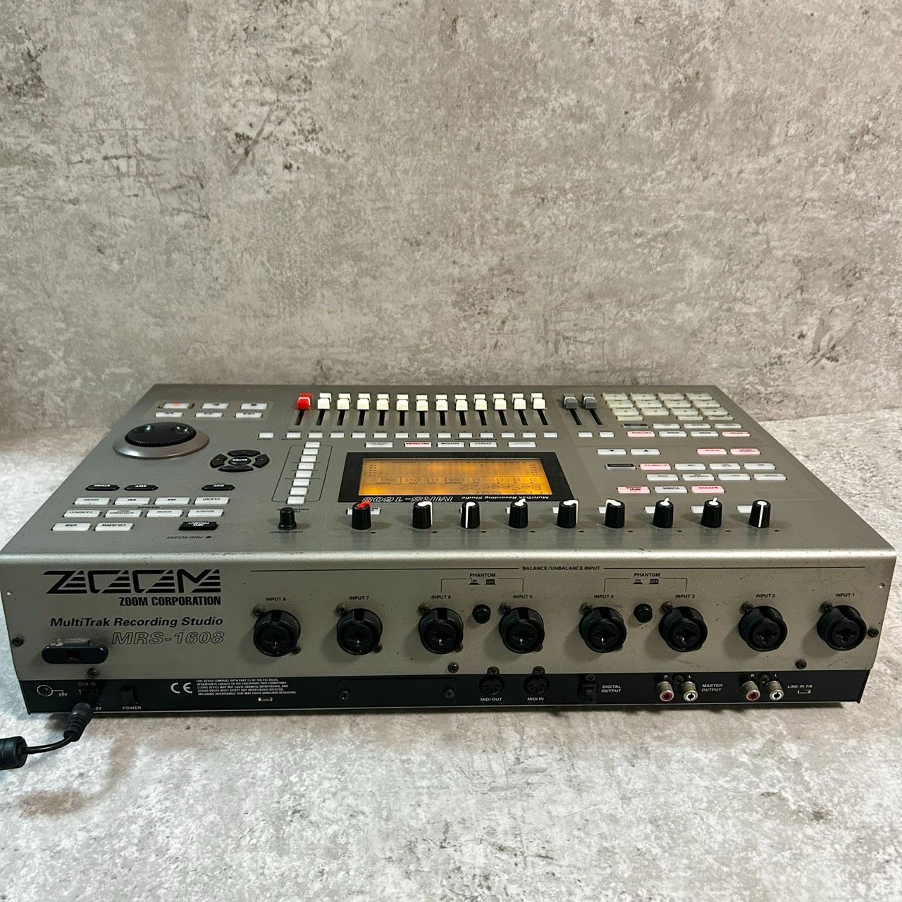 ZOOM MRS-1608 マルチトラックレコーダー - メルカリ