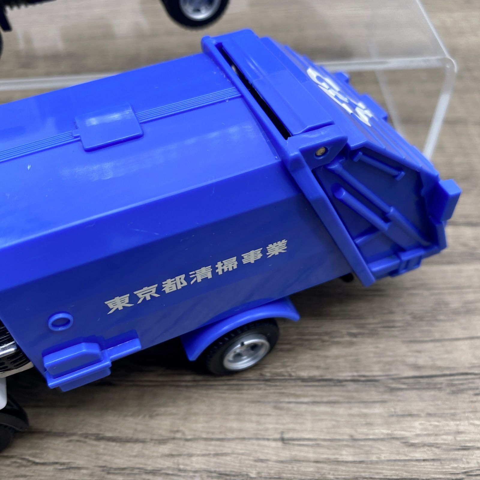 D-0302【一般中古品】◇ MTECH EPOCH HINO 日野デュトロ清掃車 東京都