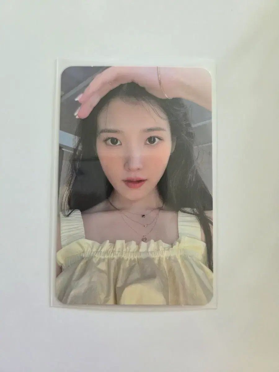 IU 韓国 展示会 トレカ