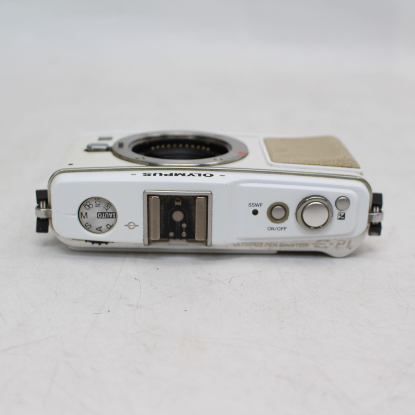458)OLYMPUS ミラーレス一眼 E-P1 ボディ ホワイト ジャンク品 - メルカリ