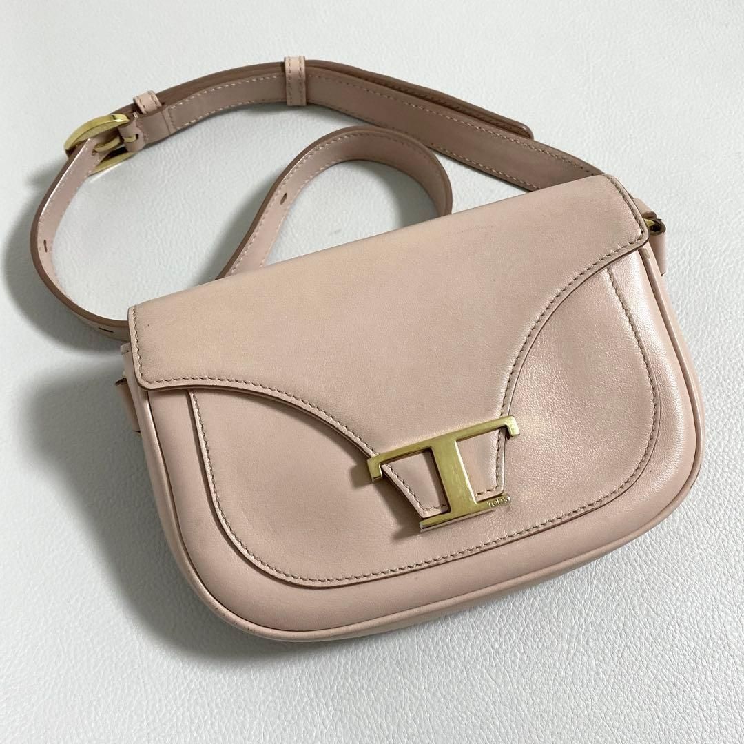 TOD’S / Tタイムレス レザーバッグ ピンクベージュ ボディバッグ