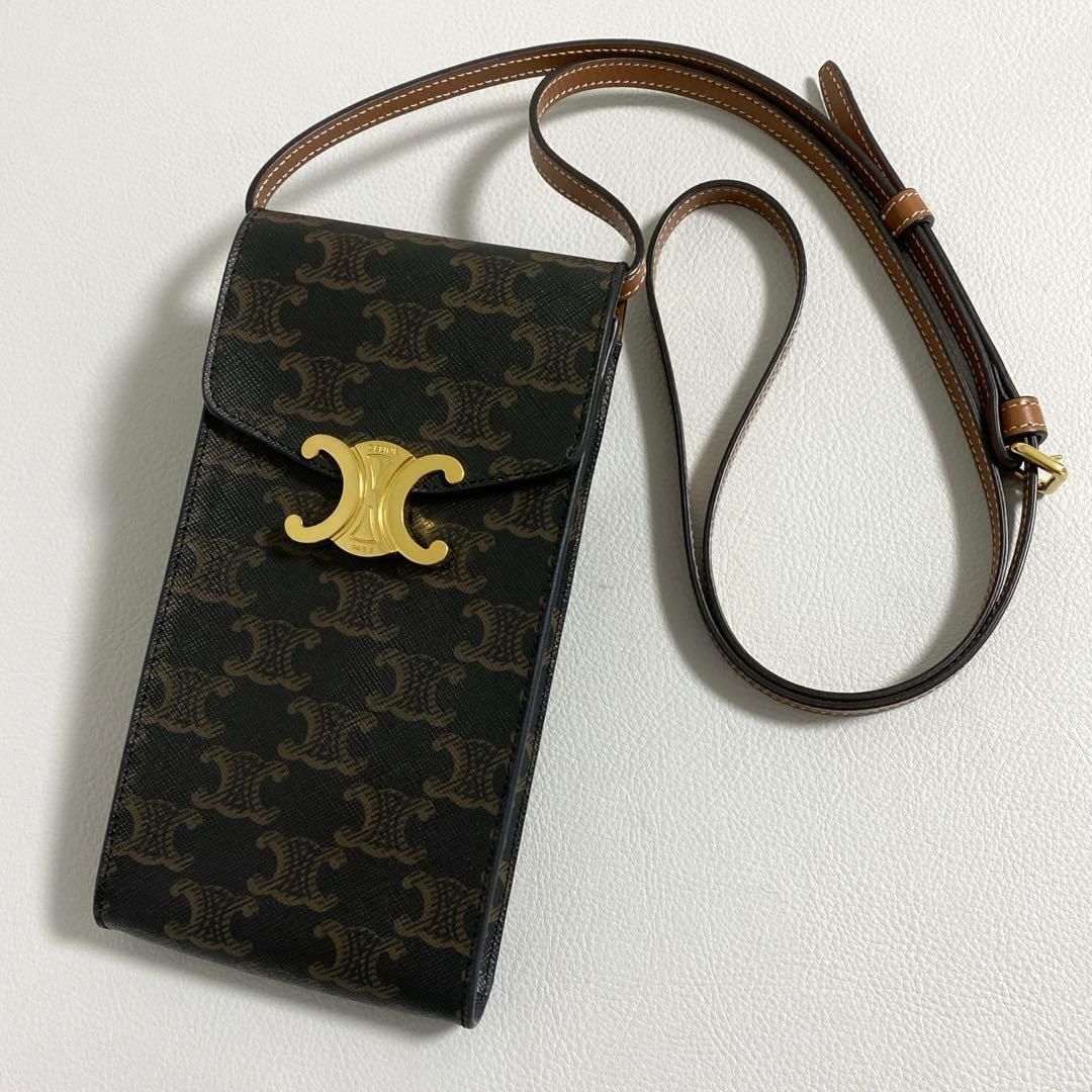 CELINE / トリオンフキャンバス モバイルポーチ ブラウン