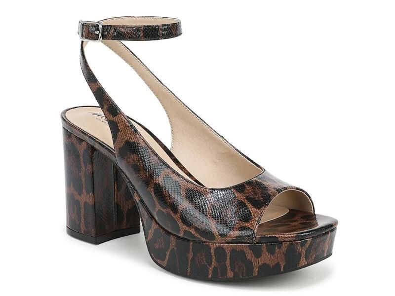ライフストライド レディース シューズ サンダル LifeStrideAliyah Sandal BrownBlack Leopard Print ブラック