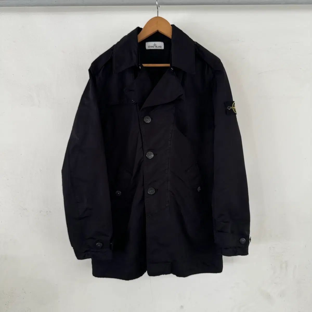 STONE ISLAND ストーンアイランド ブラック コート 95 サイズ (正規品)