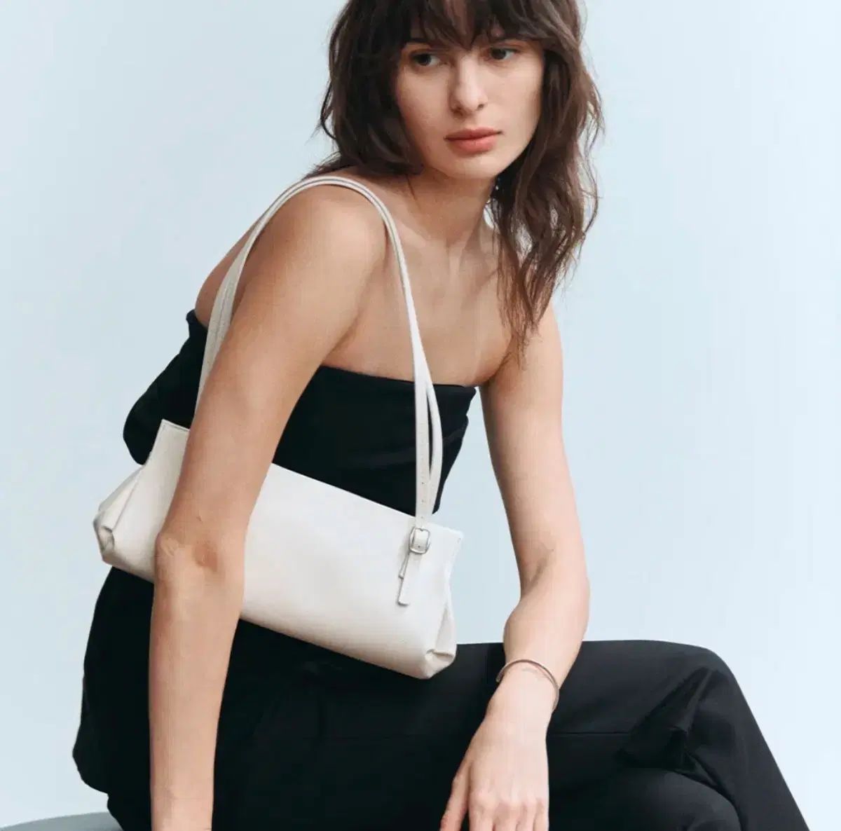 APOA アポア melt shoulder bag クリーム