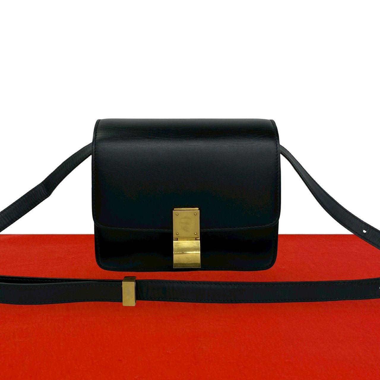 極 美品 CELINE セリーヌ クラシックボックス レザー 本革 ショルダーバッグ セミショルダーバッグ ポシェット ブラック 212-2