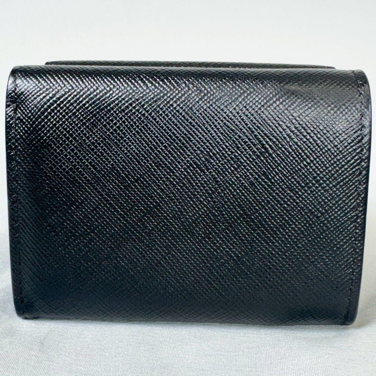 美品】PRADA プラダ サフィアーノ タイニー コンパクト Wホック 三 
