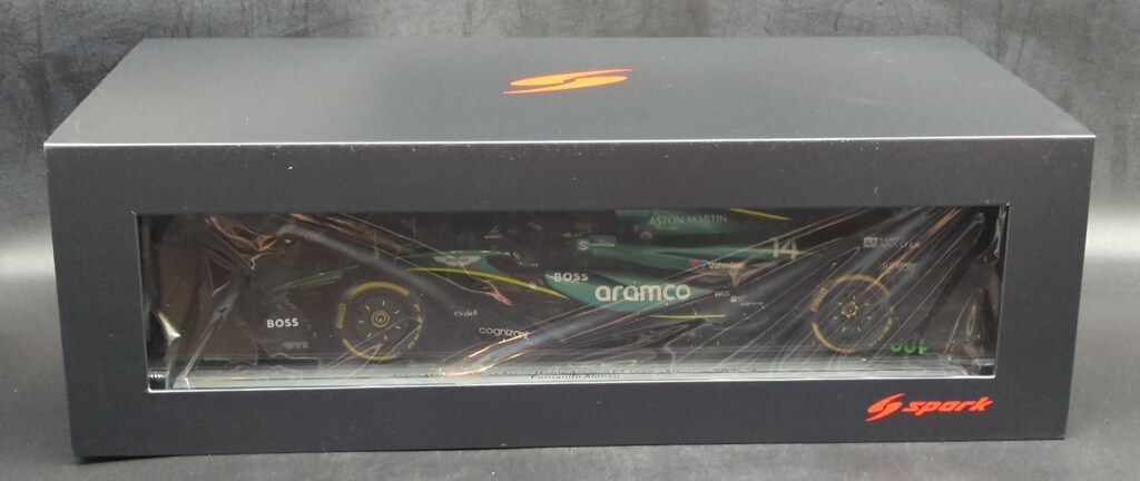 Spark model 1/18 Aston Martin AMR24 Aston Martin Aramco F1 Team No.14 Mexican
