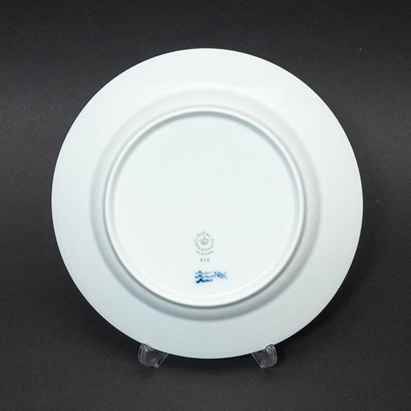 ロイヤル・コペンハーゲン ブルーフルーテッドプレイン 19cmプレート