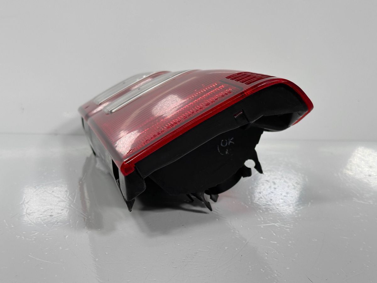H58A H53A 中期　テールランプ　上下　セット 配線付き　パジェロミニ 美品/破損キズなし パジェロミニ H58A H53A 純正 右テールランプ