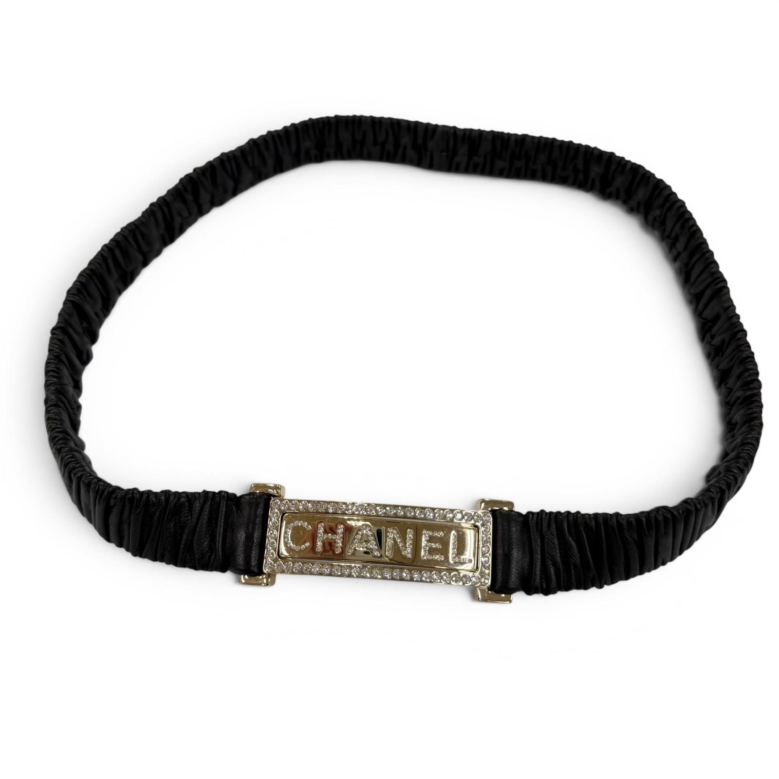 良品☆CHANEL シャネル B23C ロゴバックル ラインストーン レザー ベルト ブラック ゴールド金具 75/30 イタリア製 レディース 54,000円