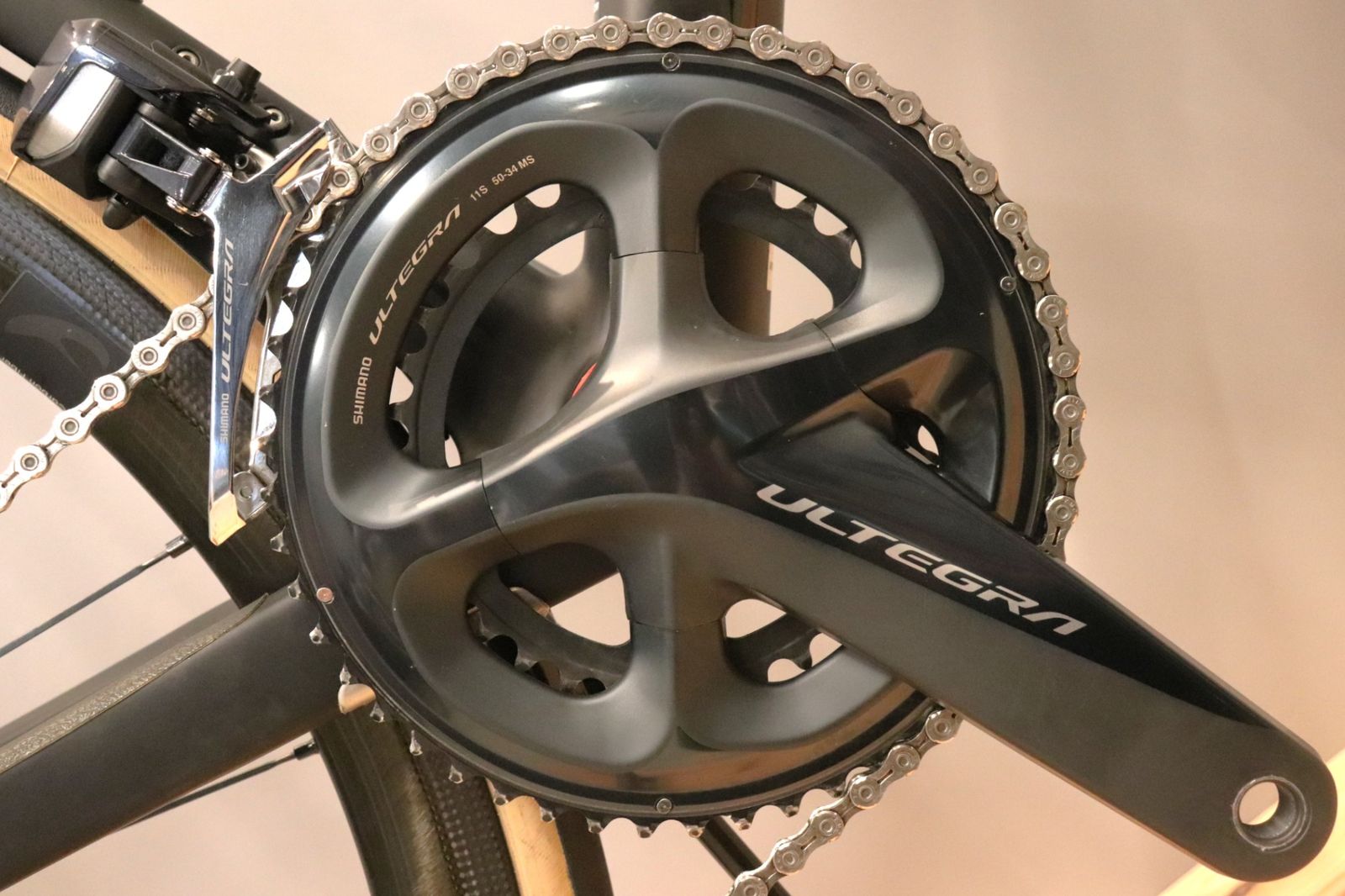 メリダ MERIDA スクルトゥーラ SCULTURA 8000-E 2018モデル MLサイズ