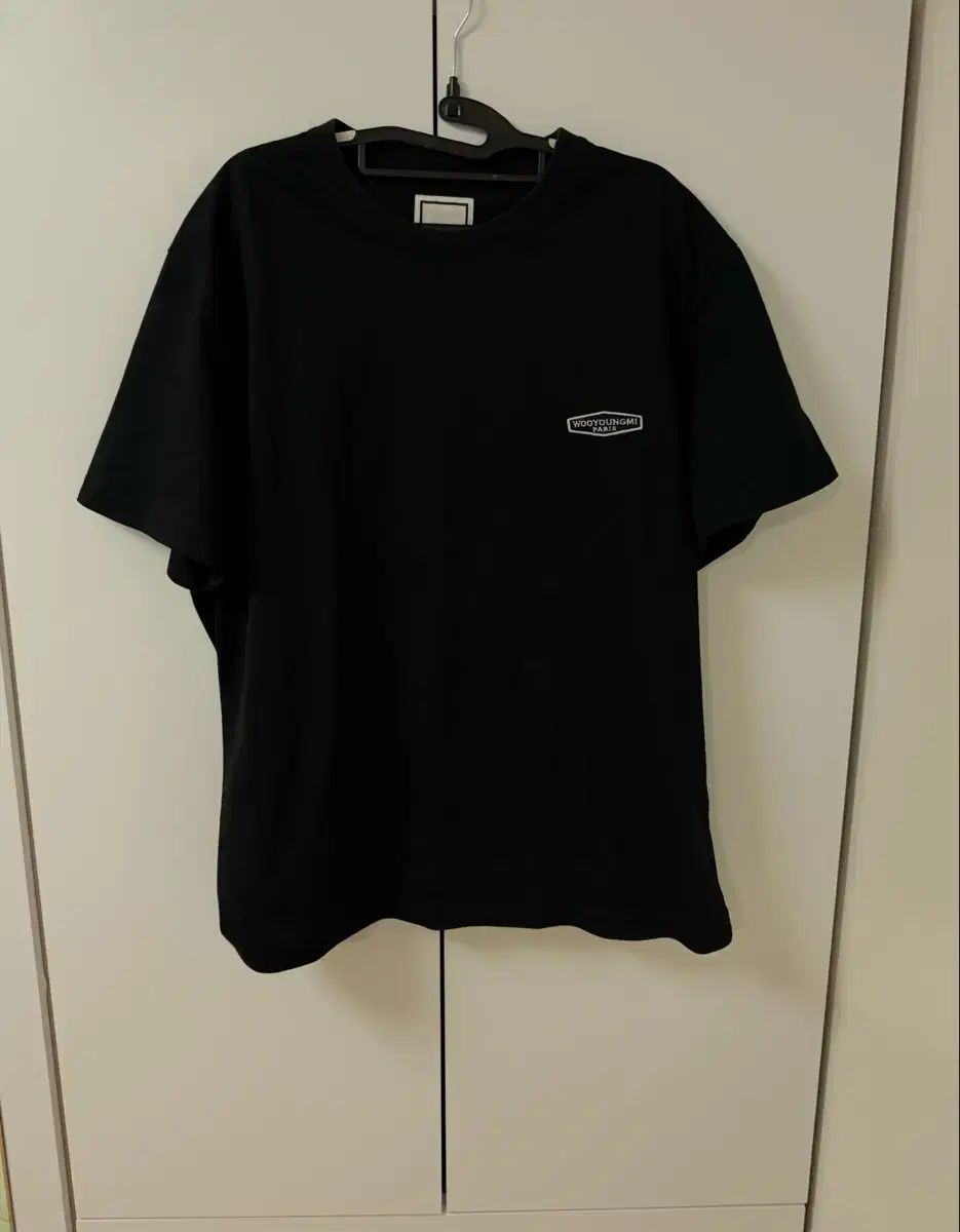 ウーヨンミ(WOOYOUNGMI) パリ ロゴ 半袖 Tシャツ ブラック - メルカリ
