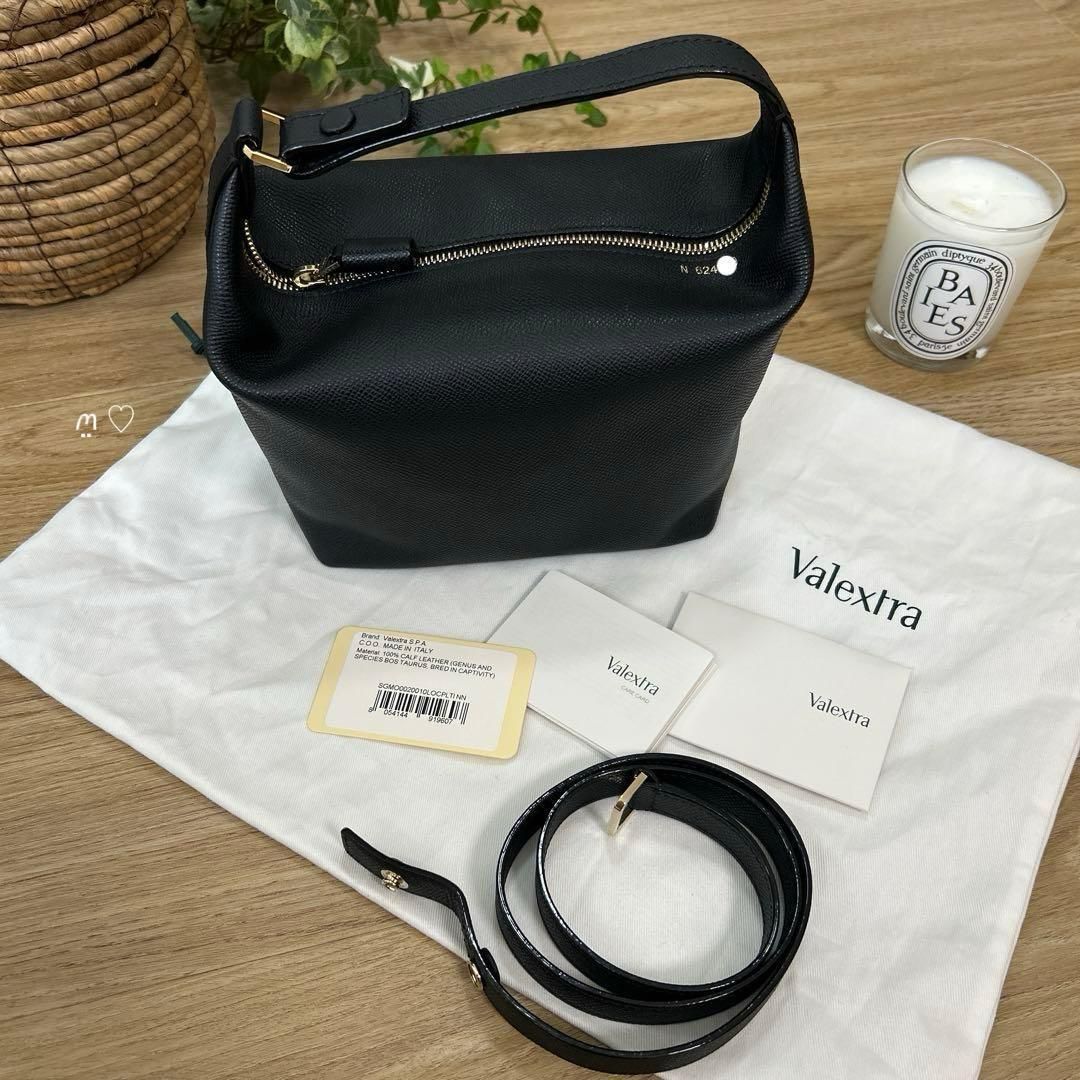 Valextraヴァレクストラ　モチバッグ　ハンドショルダーバッグ斜めがけ　現行