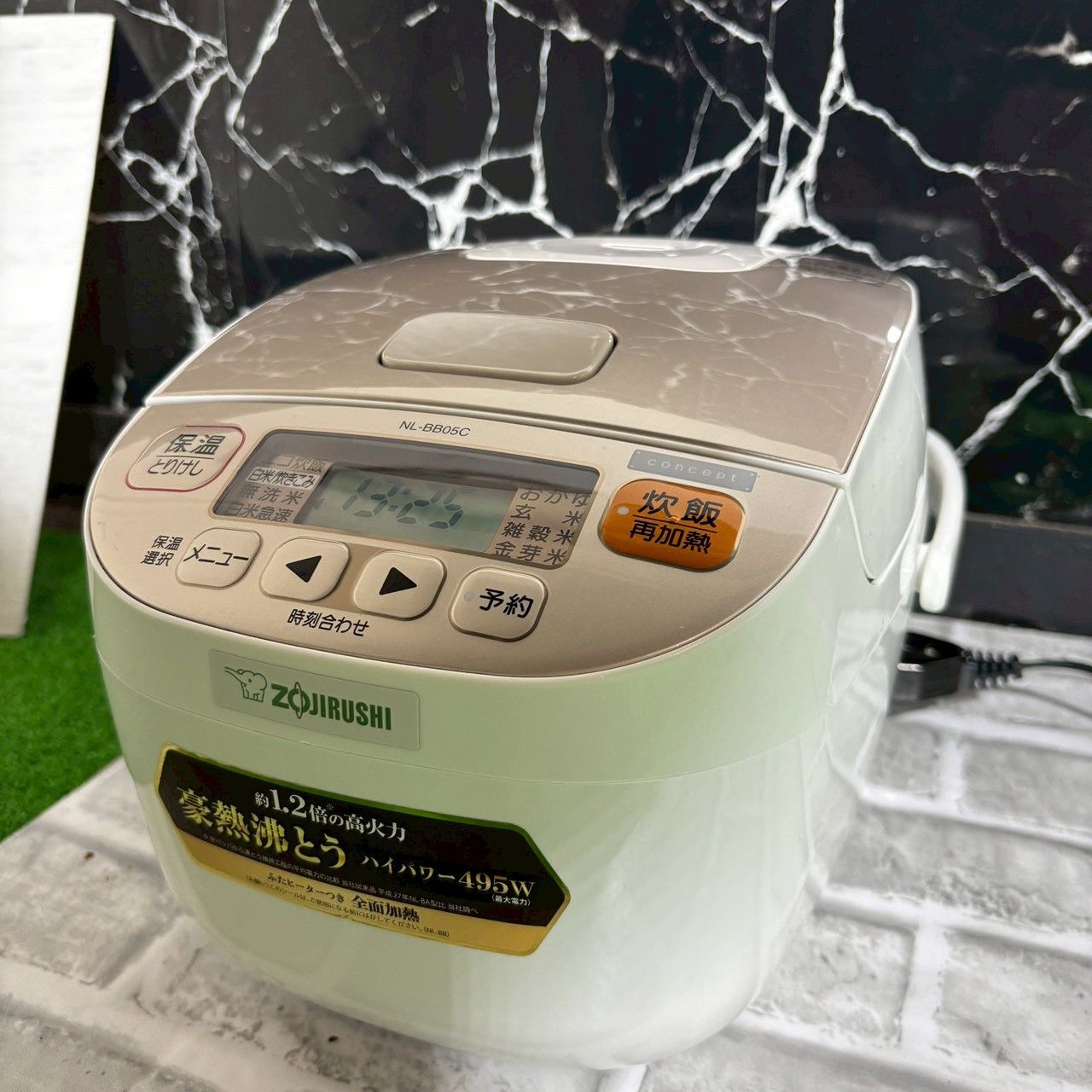 象印 ZOJIRUSHI 3合 極め炊き 2019年製 炊飯器 マイコン炊飯器 高火力 