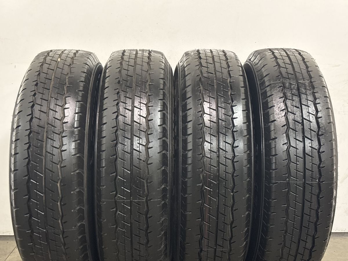 美品 バリ溝】トヨタ 200 ハイエース 純正 15in 6J +35 PCD139.7