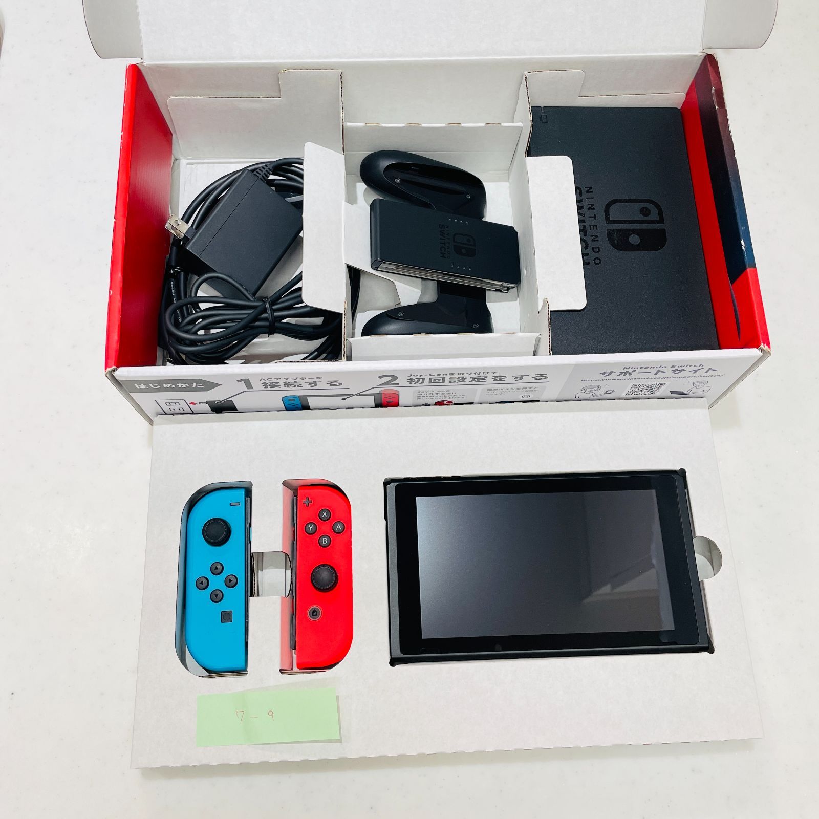 Nintendo Switch V2 バッテリー強化版 2019年製 新型通常モデル 液晶美