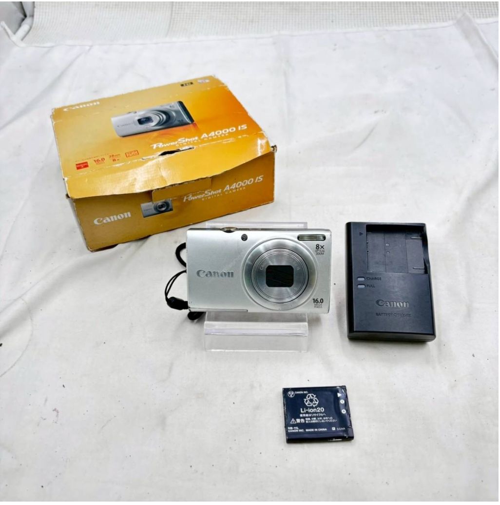 【送料無料】Canon PowerShot A4000 IS デジタルカメラ レンズエラー ジャンク 箱付 16MP 8倍ズーム