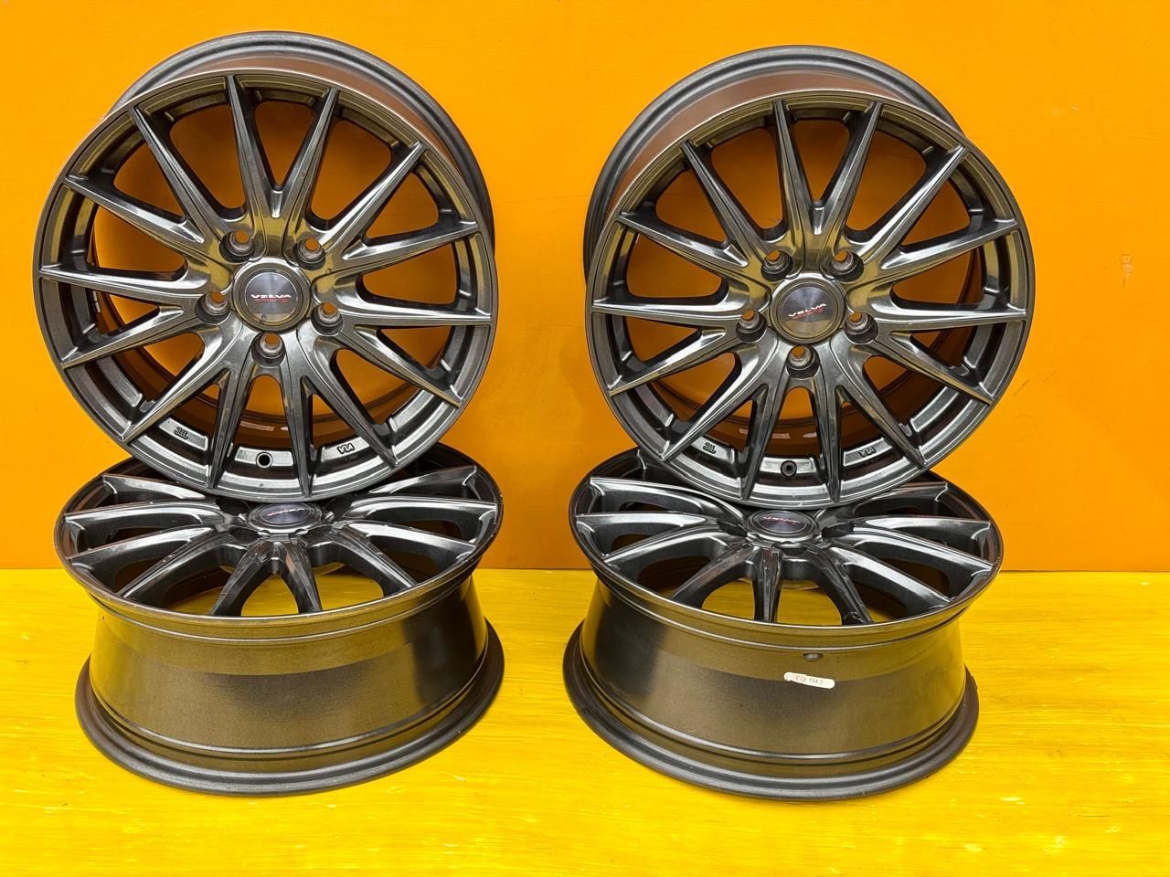 ZT-3127　アルミホイール　VELVA SPORTZ　16サイズ　6.5J　中国製　5穴　5×100　ET53 　美品　ロゴ付き 18,750円