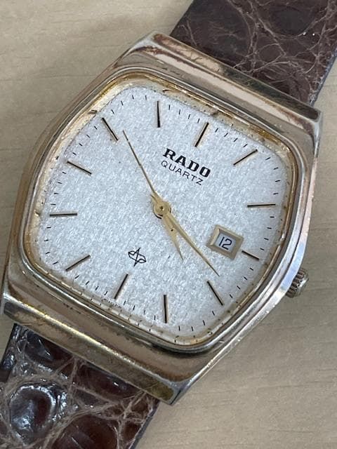 稼働品 RADO クォーツ メンズ 腕時計 ワニ革バンド 電池交換済 中古品