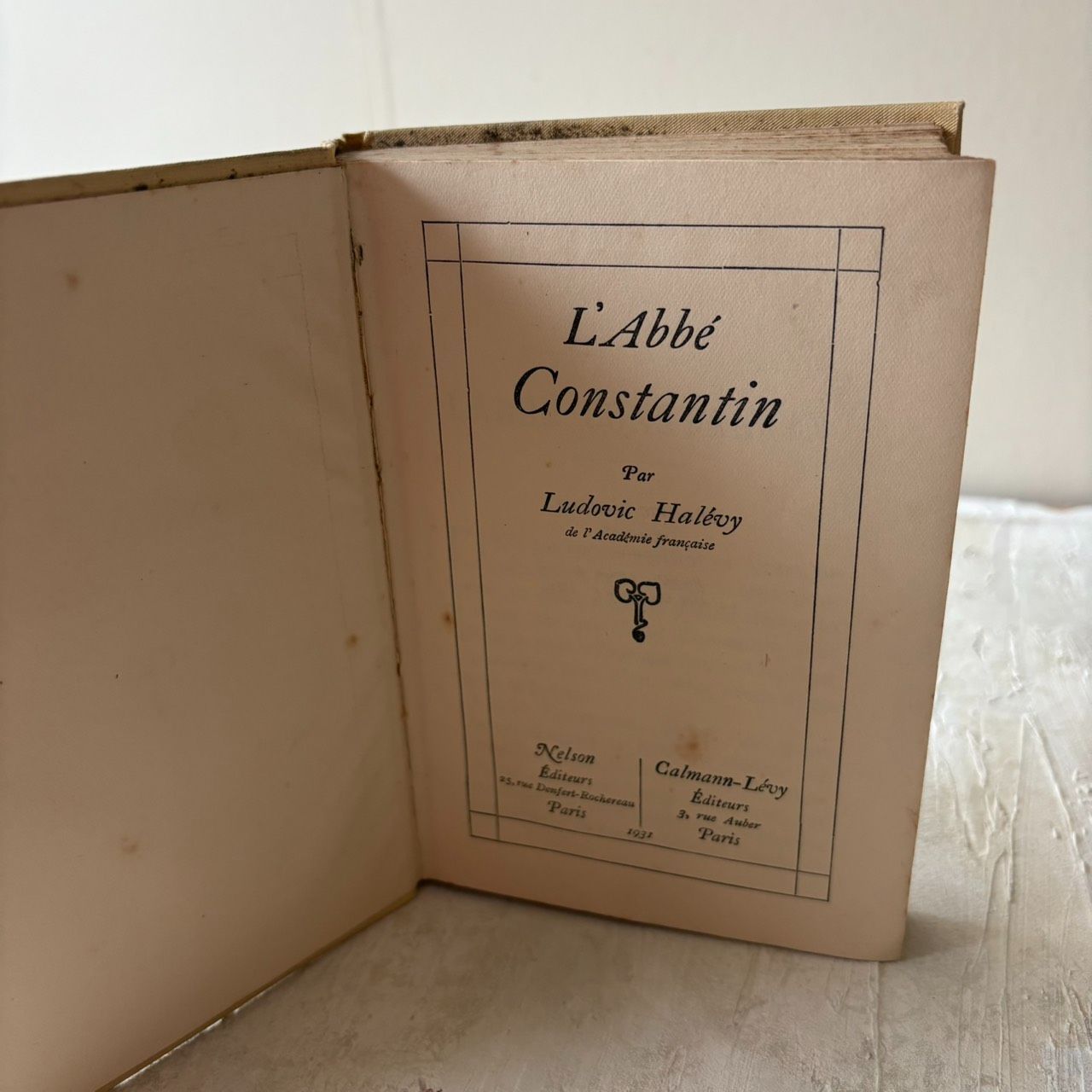 1931年 フランスアンティーク NELSON社 ネルソンブック洋書 L'Abbé