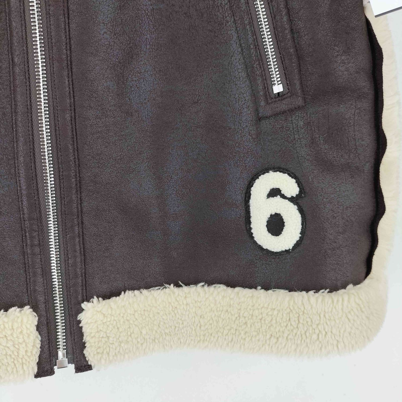 エムエムシックスメゾンマルジェラ MM6 Maison Margiela フェイク