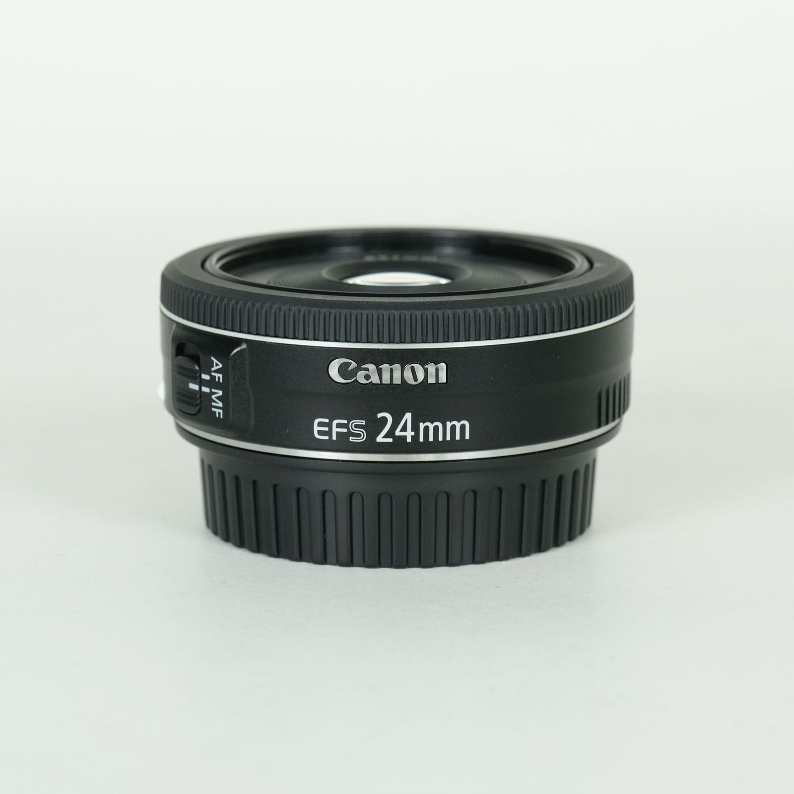 美品 | フィルター付] Canon EF-S24mm F2.8 STM | Canon EF-Sマウント