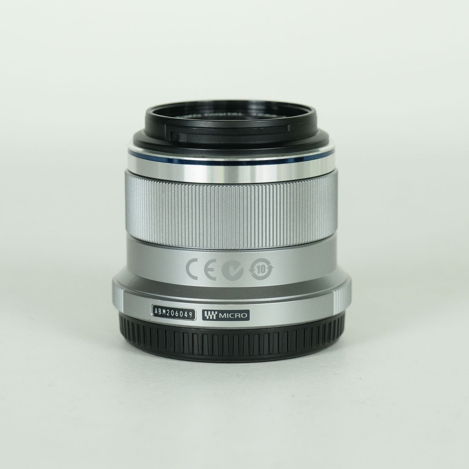 美品 | フィルター付] OLYMPUS M.ZUIKO DIGITAL 45mm F1.8 [シルバー