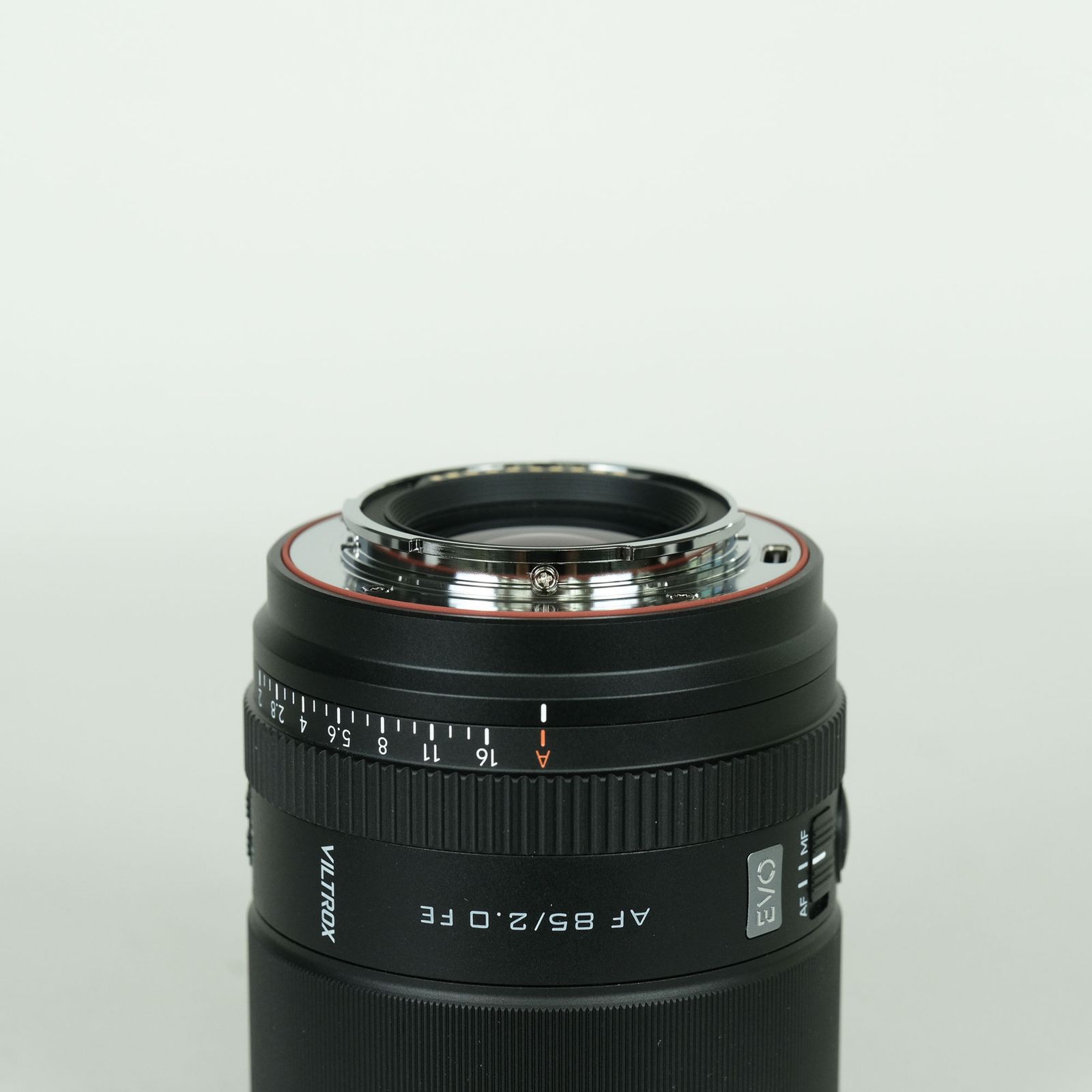 美品] VILTROX AF 85mm F2 EVO STM ED IF [ソニーE用] | SONY E 