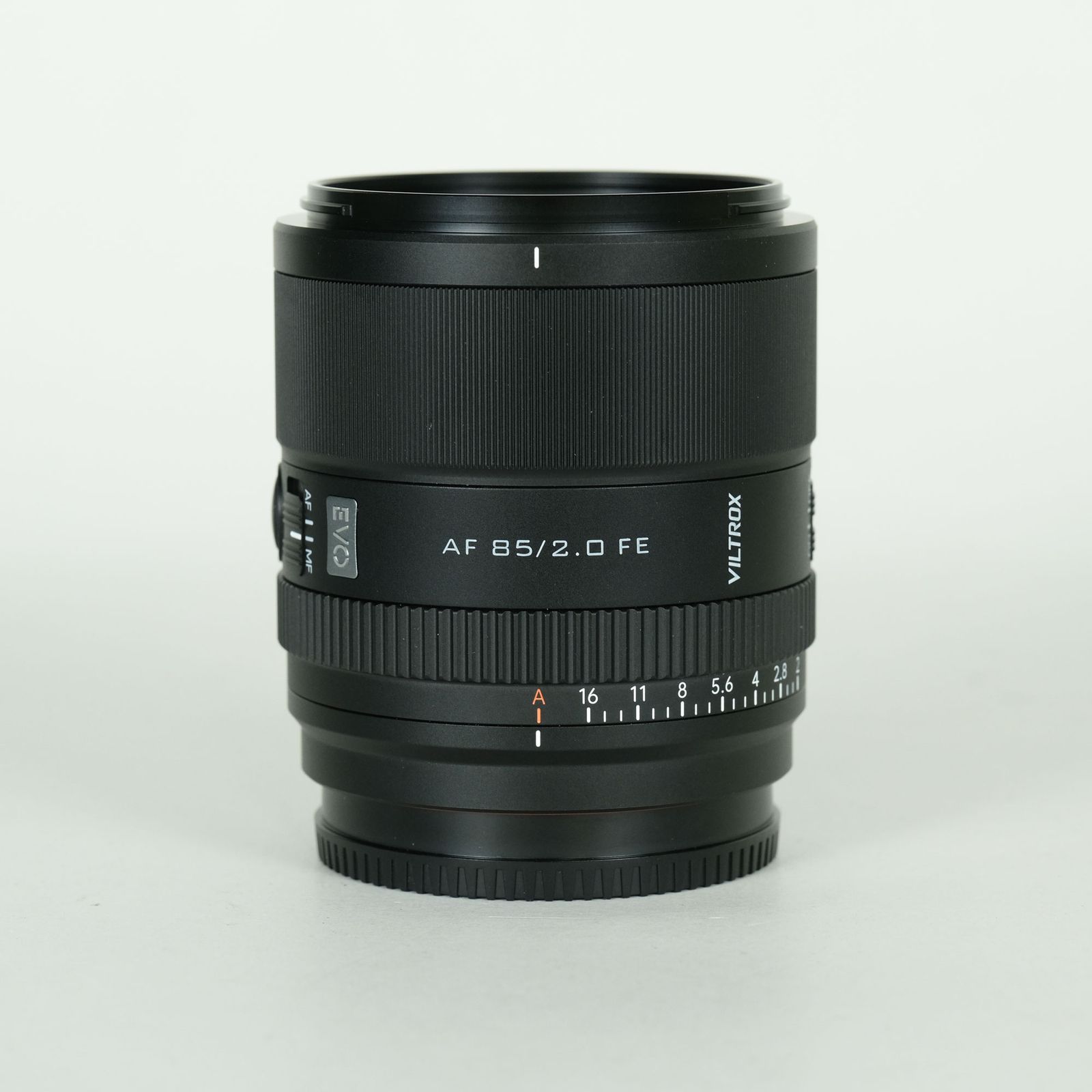 美品] VILTROX AF 85mm F2 EVO STM ED IF [ソニーE用] | SONY E 