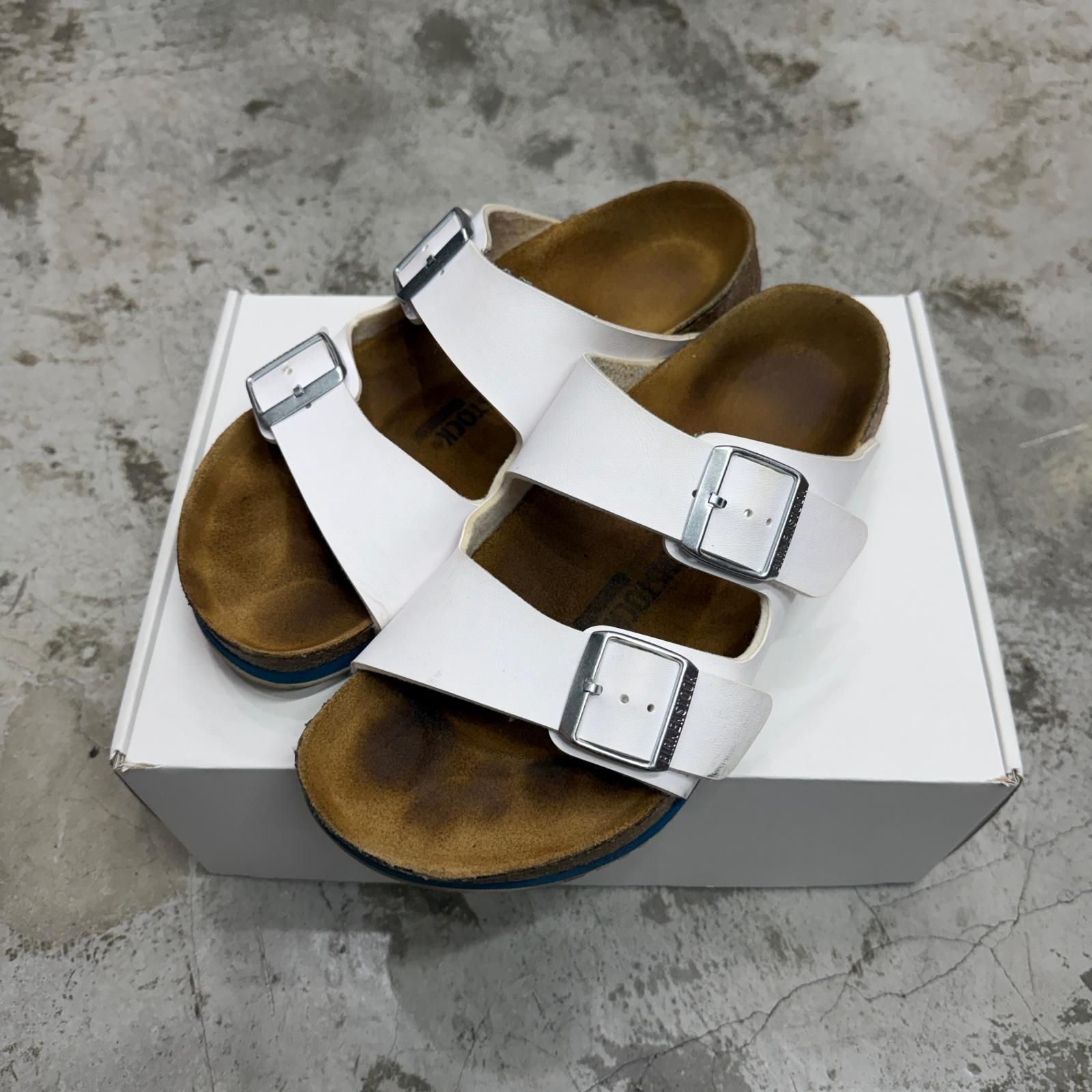 RHC別注BIRKENSTOCK アリゾナホワイト 40 新品タグ付き 参考上代14300円 BIRKENSTOCK RHC別注 ARIZONA アリゾナ サンダル