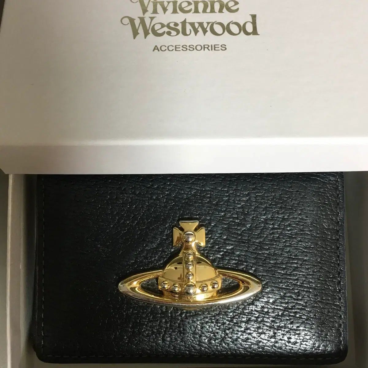 Vivienne Westwood ヴィヴィアン・ウエストウッド ORB 二つ折り財布 ブラック