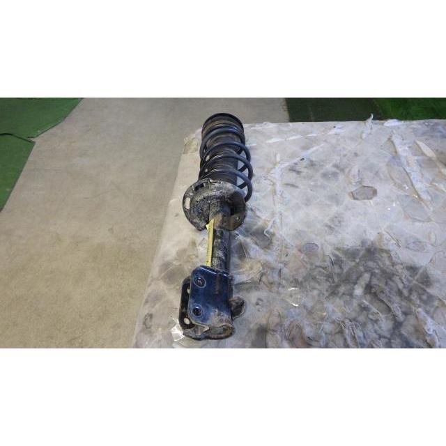 スイフト DBA-ZD72S 左フロントストラット