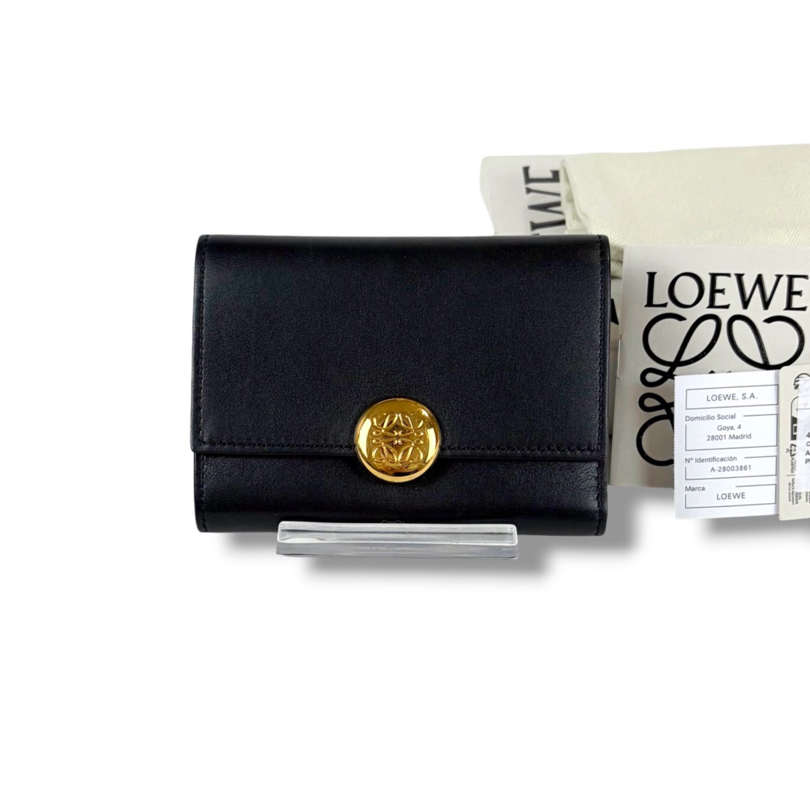 ロエベ　LOEWE ペブル　バーティカルウォレット　スモール　ブラック　黒　ゴールド金具　三つ折り財布　レザー