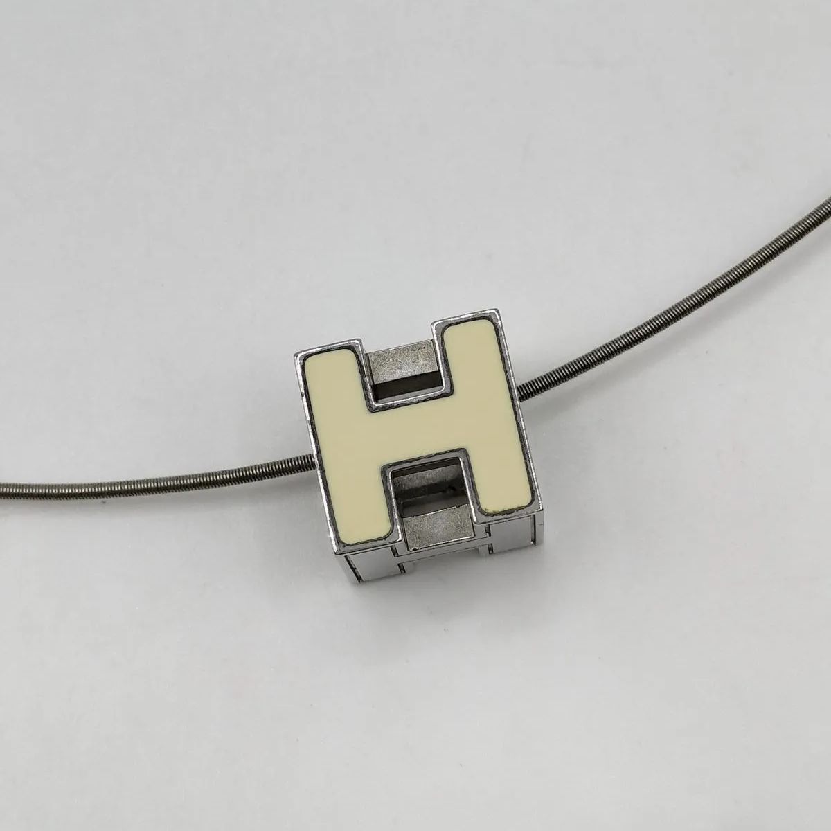 エルメス HERMES カージュドアッシュ Hキューブ ネックレス Hロゴ