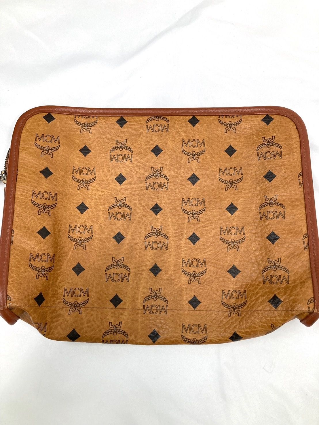 極美品 MCM エムシーエム クラッチバッグ セカンドバッグ ヴィセトス柄 レザー メンズ 保存袋 yk061901 極美品 MCM エムシーエム クラッチバッグ セカンドバッグ ヴィセトス柄 レザー メンズ 保存袋 yk061901