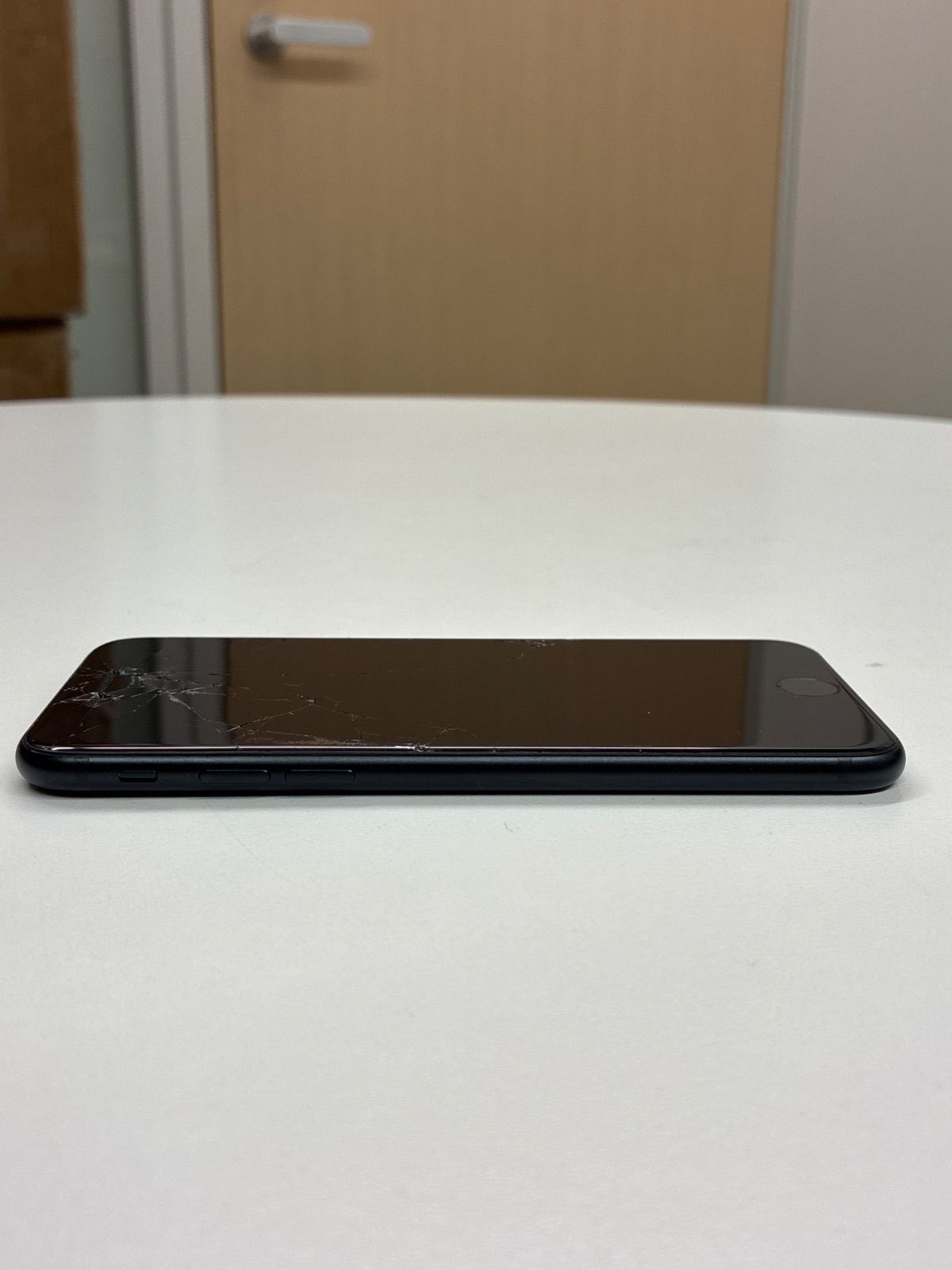 ジャンク Apple スマートフォン本体 - メルカリ
