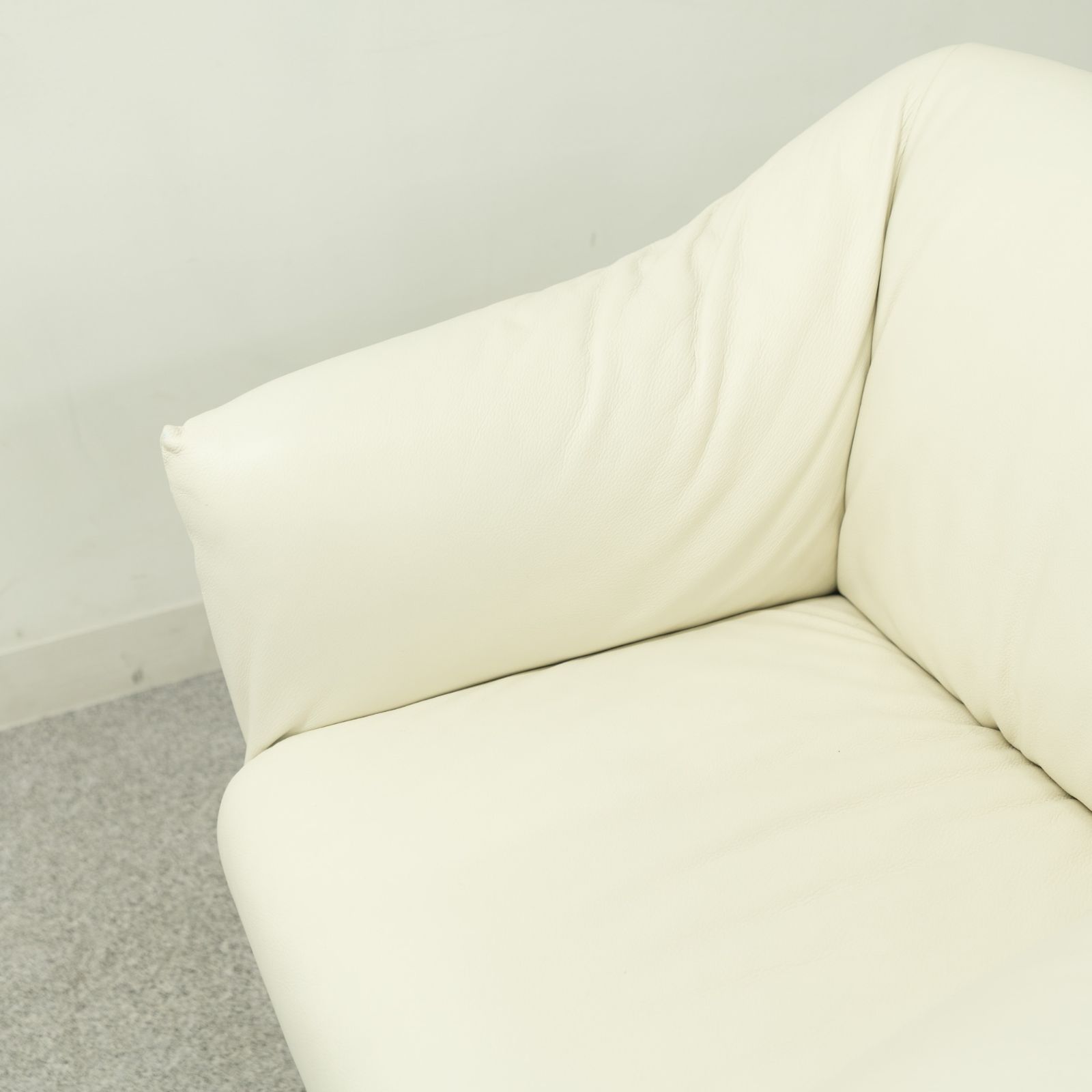 中古品】Cassina ixc. / 684 PICCOLA TENTAZIONE / カッシーナ 