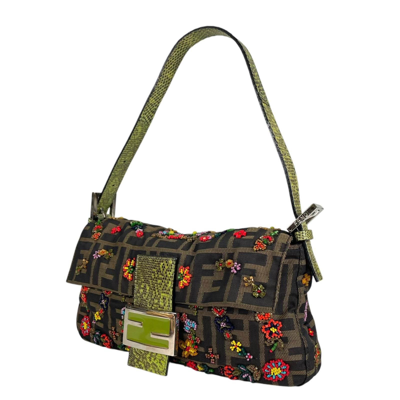 美品 FENDI フェンディ マンマバケット 8BR600 ハンドバッグ ナイロン