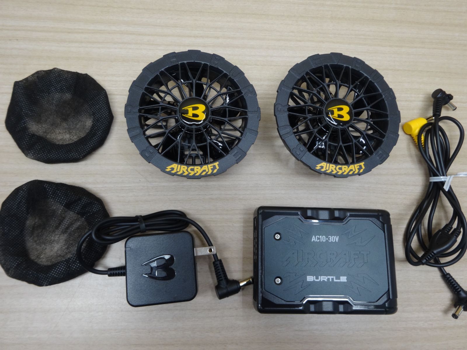 美品） BURTLE AIRCRAFT AC10-30V ファンバッテリーセット - メルカリ