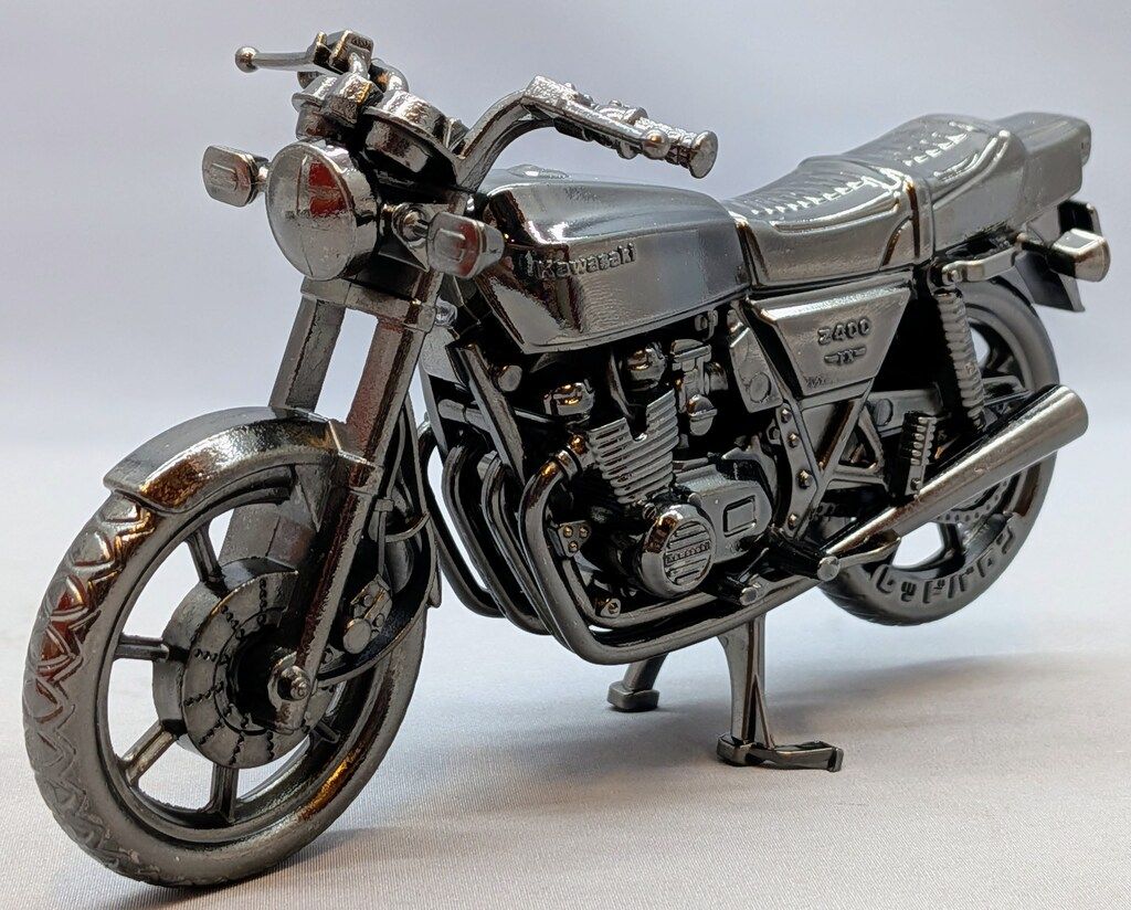 レッドバロン 世界の名車シリーズ Kawasaki Z400FX 43 - メルカリ