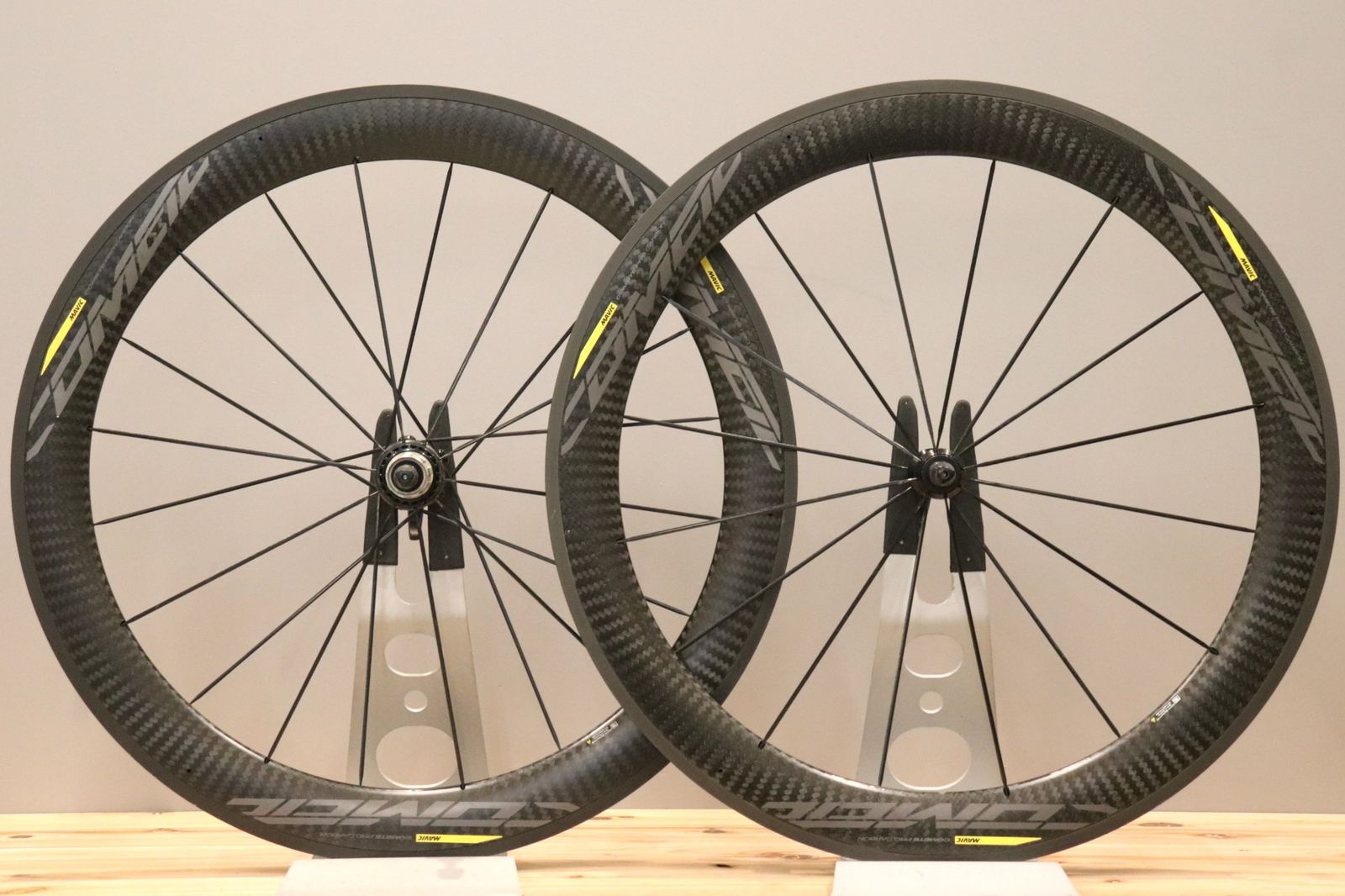 マヴィック MAVIC コメット COMETE PRO CARBON EXALITH アルミ
