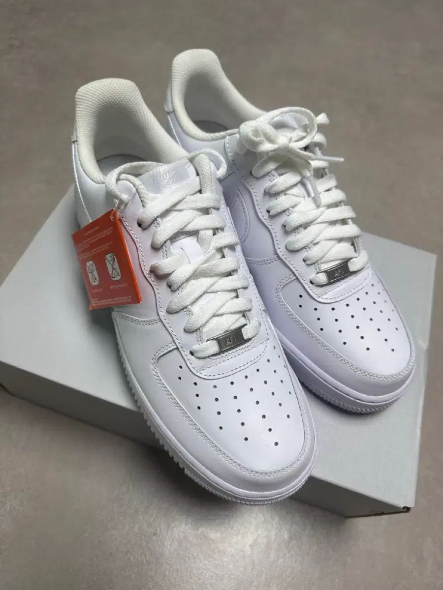 エアフォース オールホワイト 280 新品