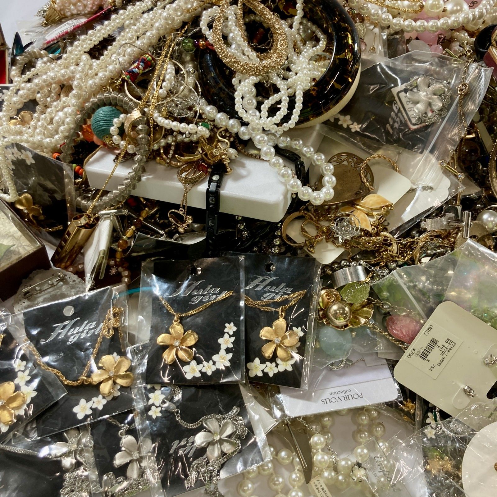 ☆ 希少 アクセサリー ジュエリー 大量 まとめ商品 ブローチ