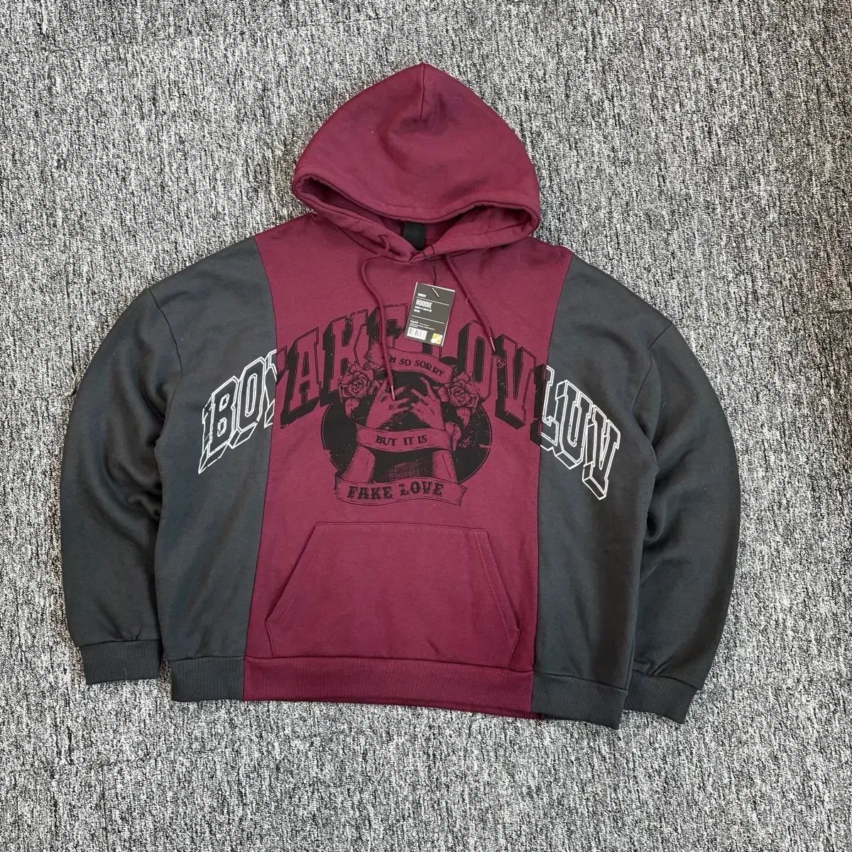 BTS フーディー 07 L (新品)